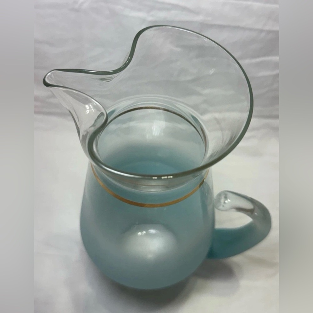 Vintage Blendo Turquoise Blue Glass Pitcher Mid Century Modern 9.5"1.25 Qt - Picture 4 of 9